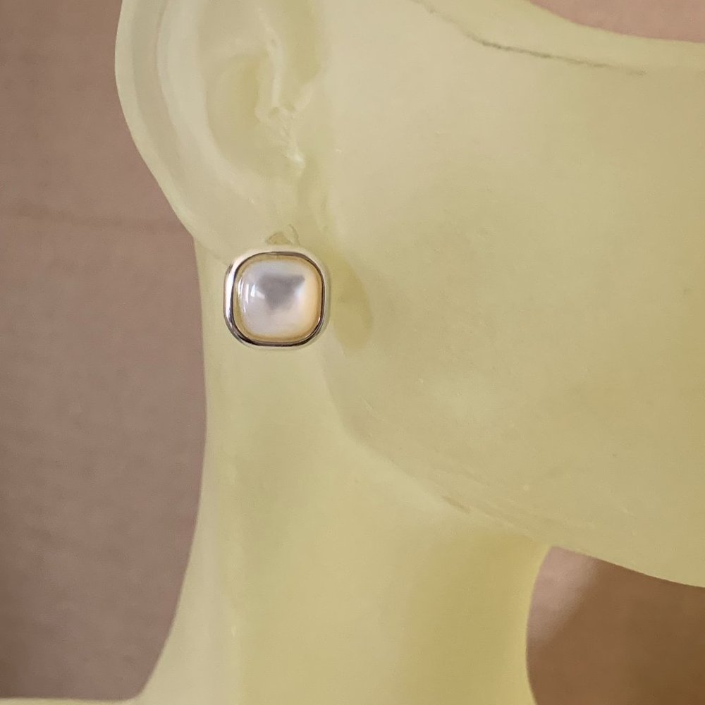 NWOT Silver & Square Natural White Shell (MOP)  "Stud" Earrings